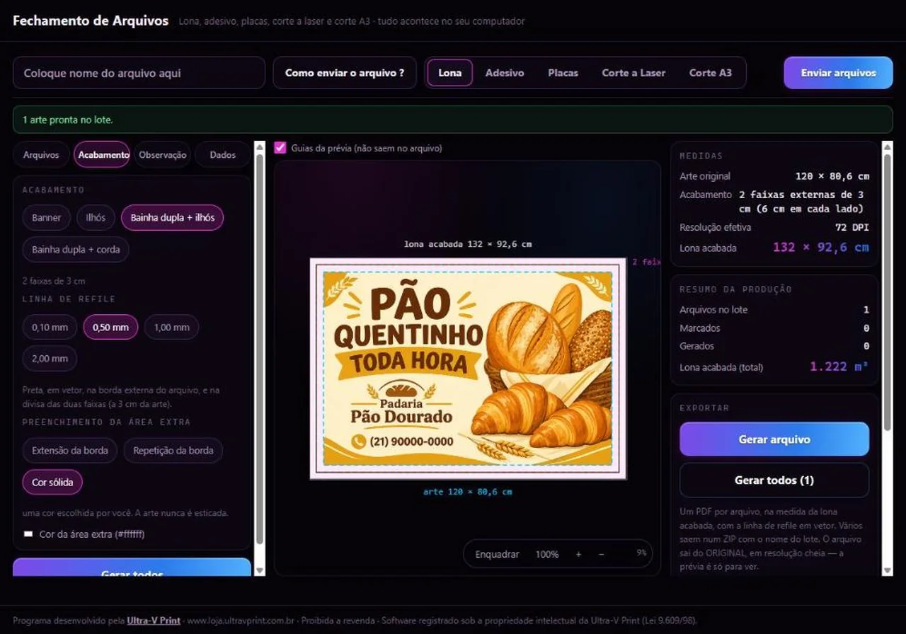 A lona pronta, com acabamento e refile